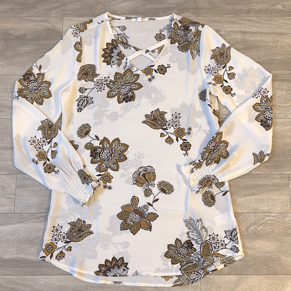 Maurice’s long sleeve blouse